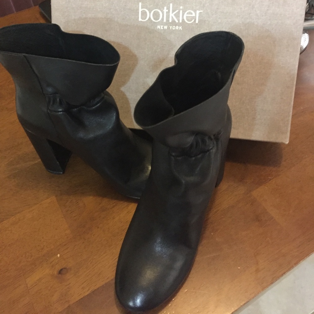 Botkier Boots